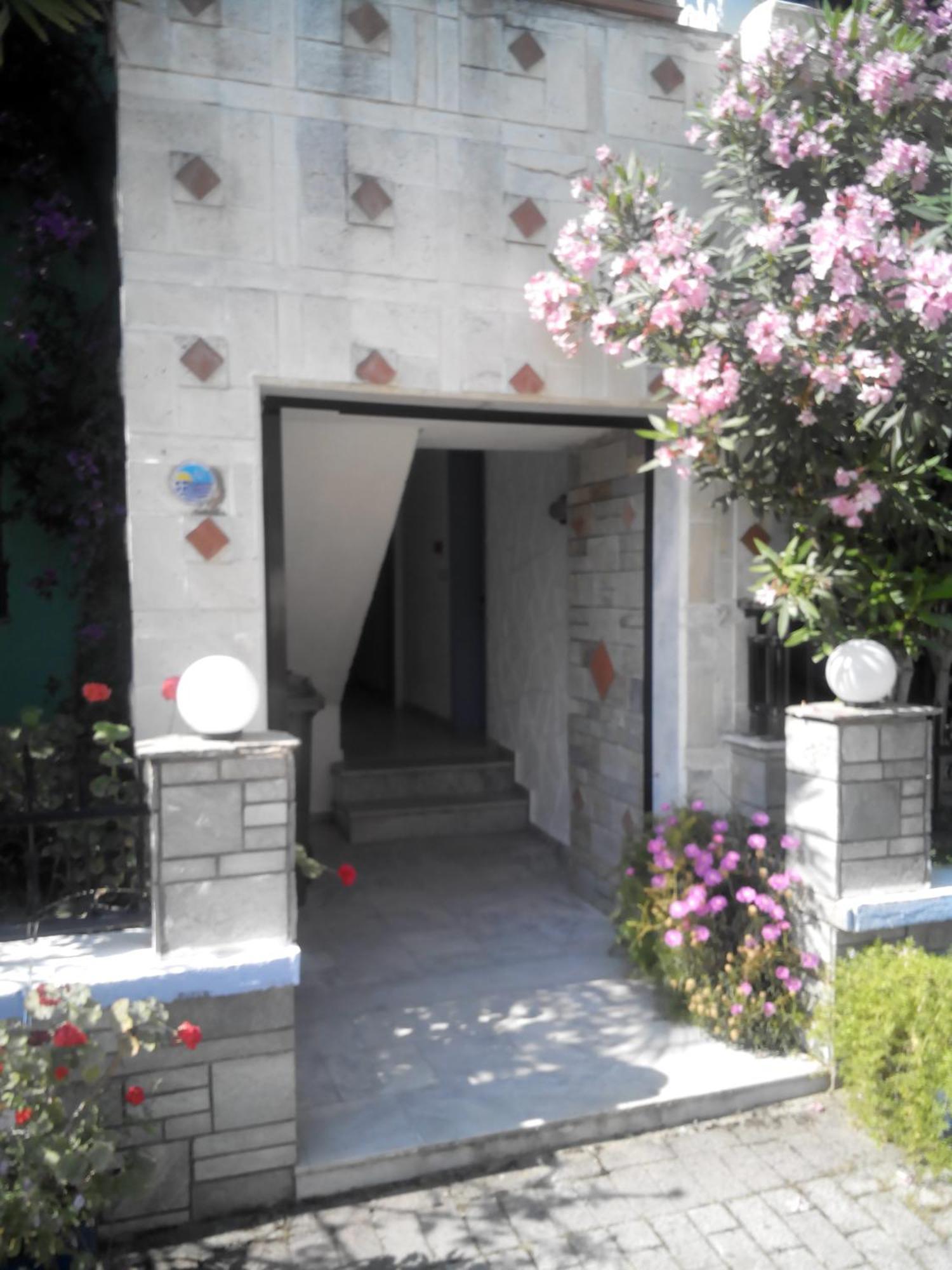 Aparthotel Tassos 2 Pefkochori Esterno foto